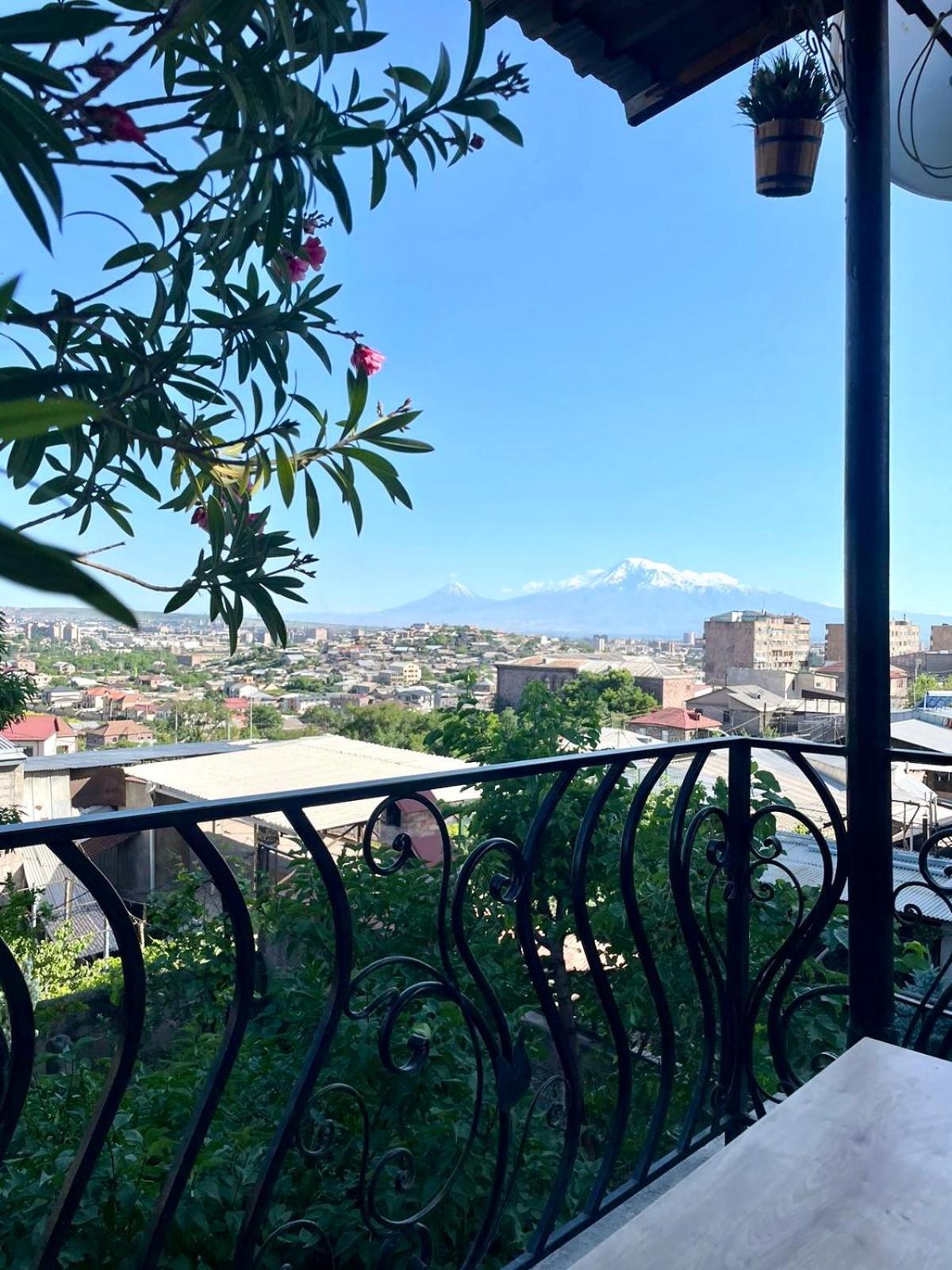Goodhouse Διαμέρισμα Γιερεβάν Εξωτερικό φωτογραφία